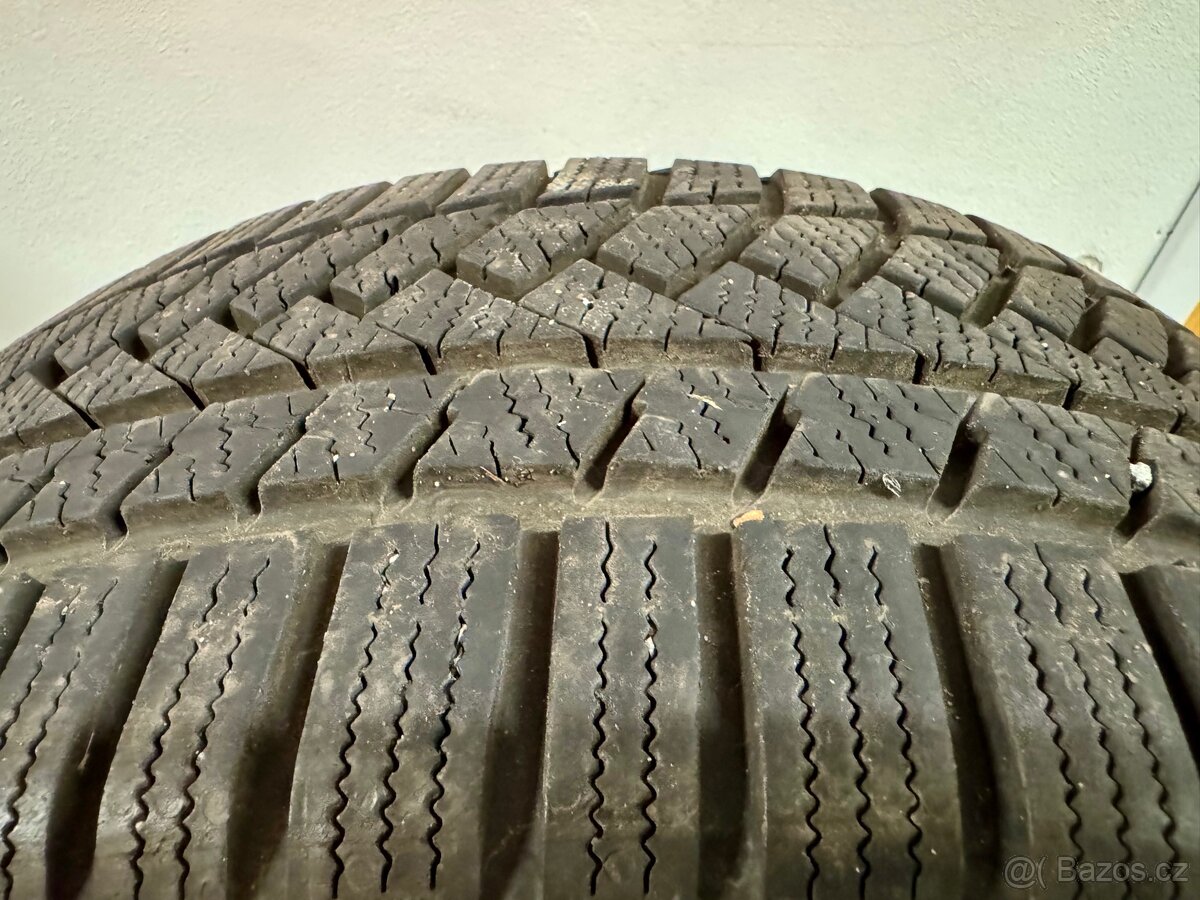 Zimní pneu Continental 215/45/17 - 5