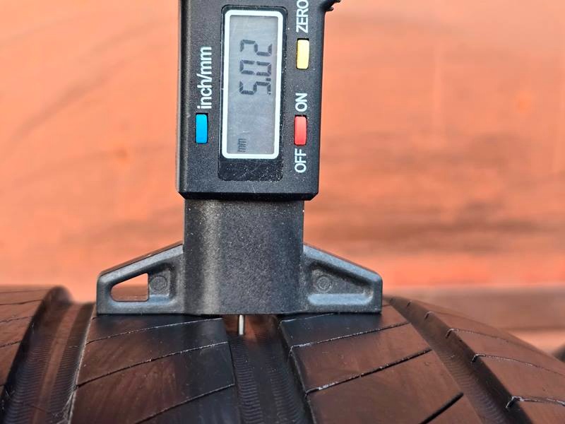 Letní Michelin 215/55/17 - 5