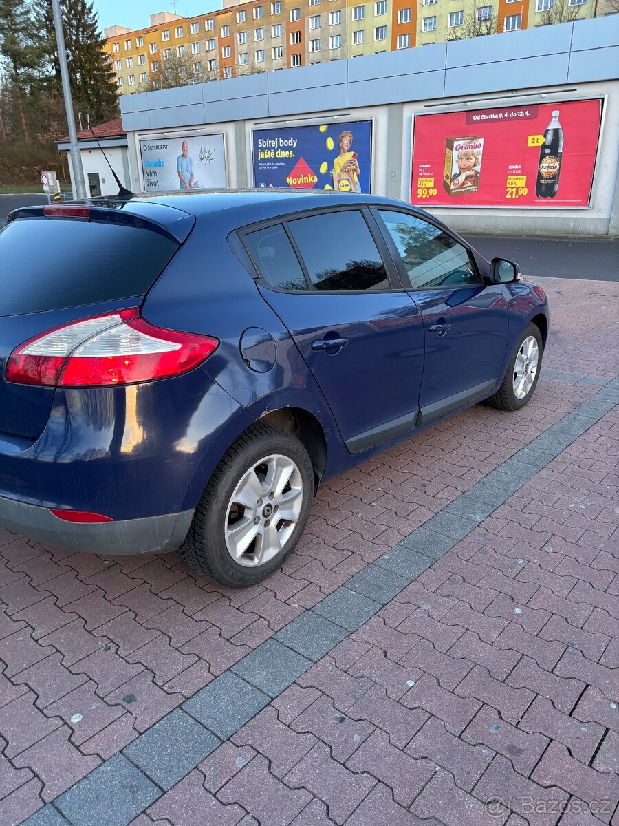 Renault Mégane 1.6-74KW - 5