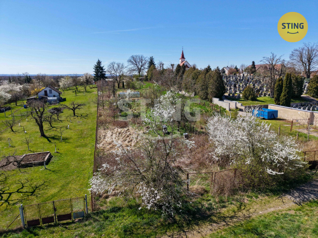 Prodej Pozemku Sezemice , 134966 - 5