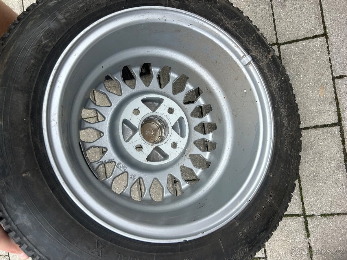4x108 R13