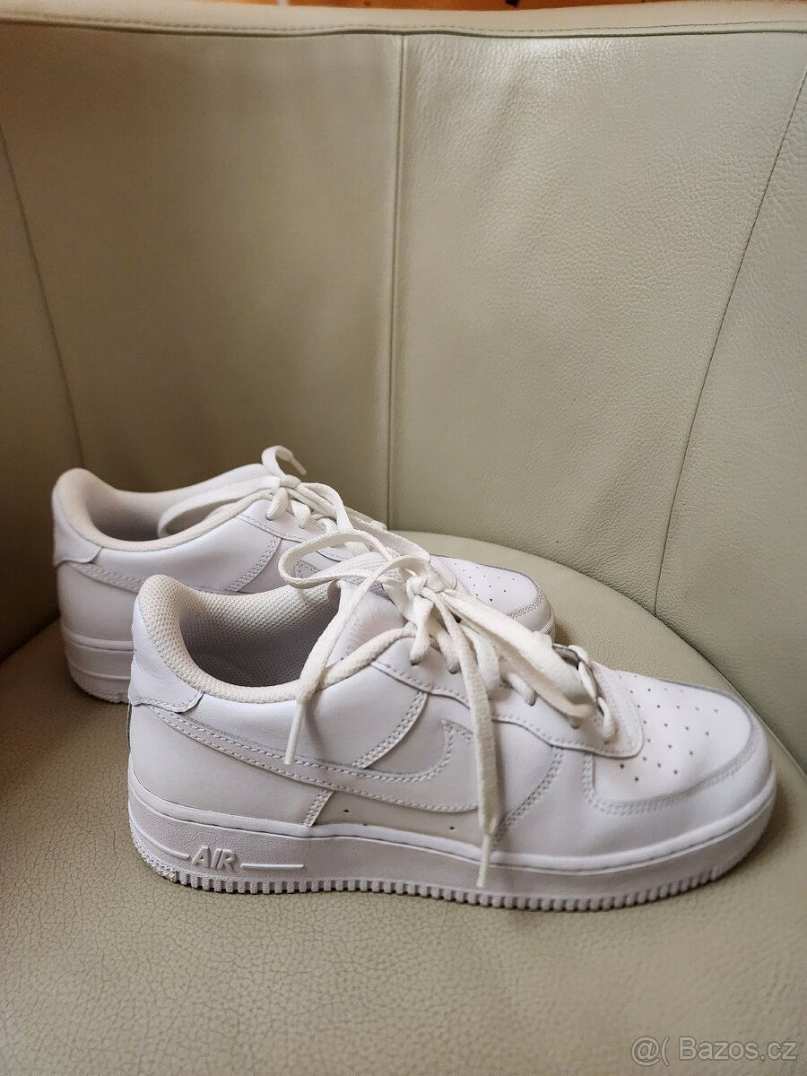 Nike Air Force 1 Low, bílé, velikost 40 - 5