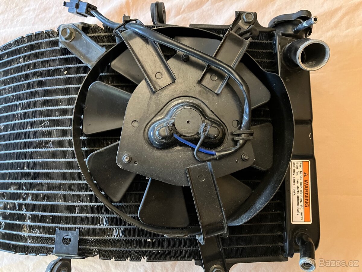 Chladič Suzuki GSXR 600 96-00 - 5