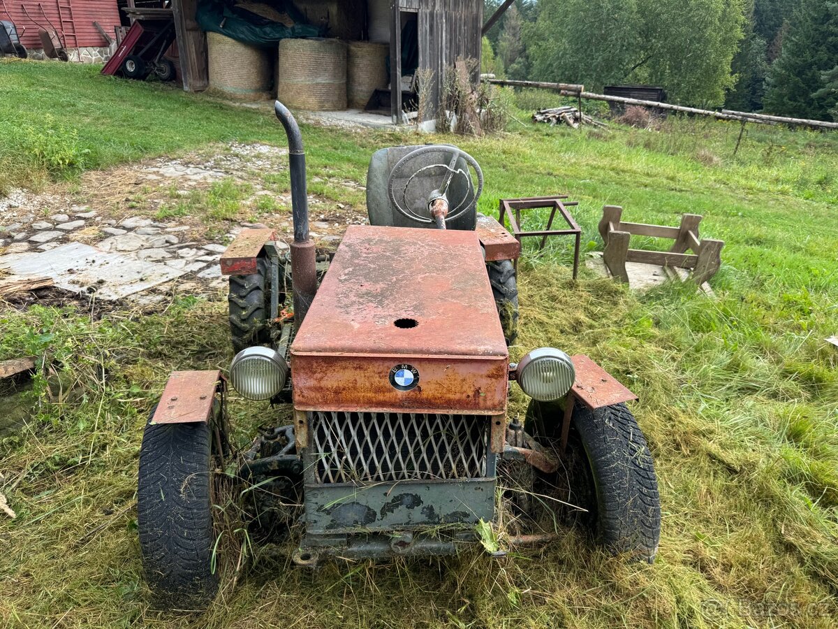 Prodám malotraktor s motorem Škoda - 5