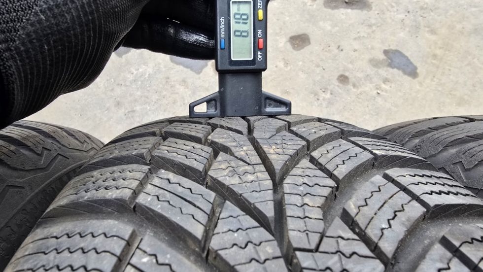 Zimní pneu 195/65/15 Continental - 5