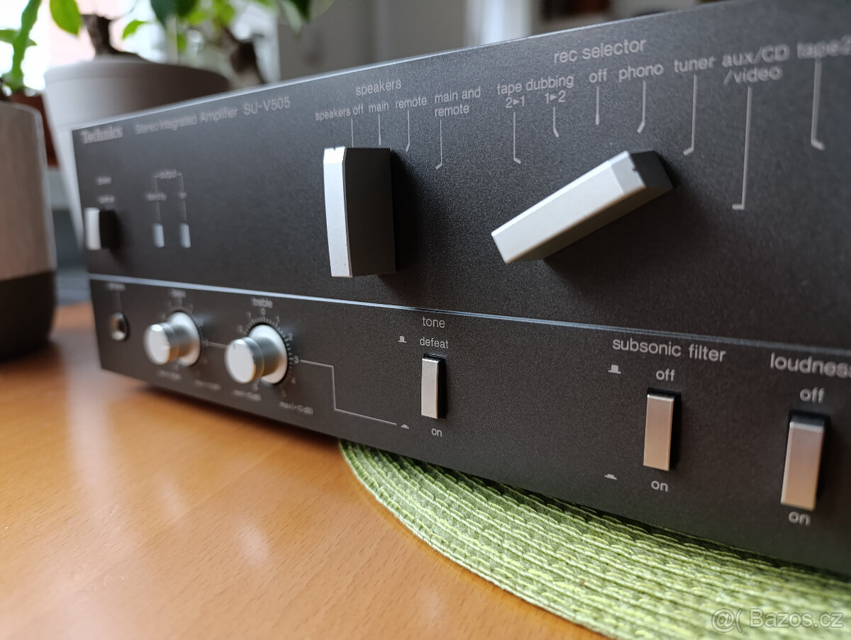 zesilovač Technics SU-V505 - 5