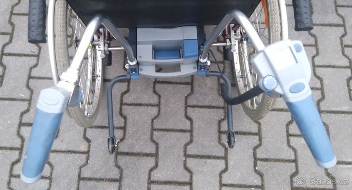 Invalidní vozík s pohonem Viamobil - 5