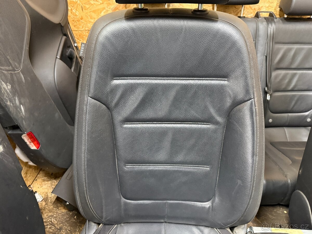 KOŽENÝ INTERIÉR VW TOUAREG 7P - 5