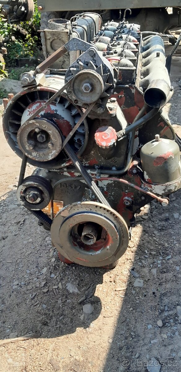 Praga V3S M2 motor - 5