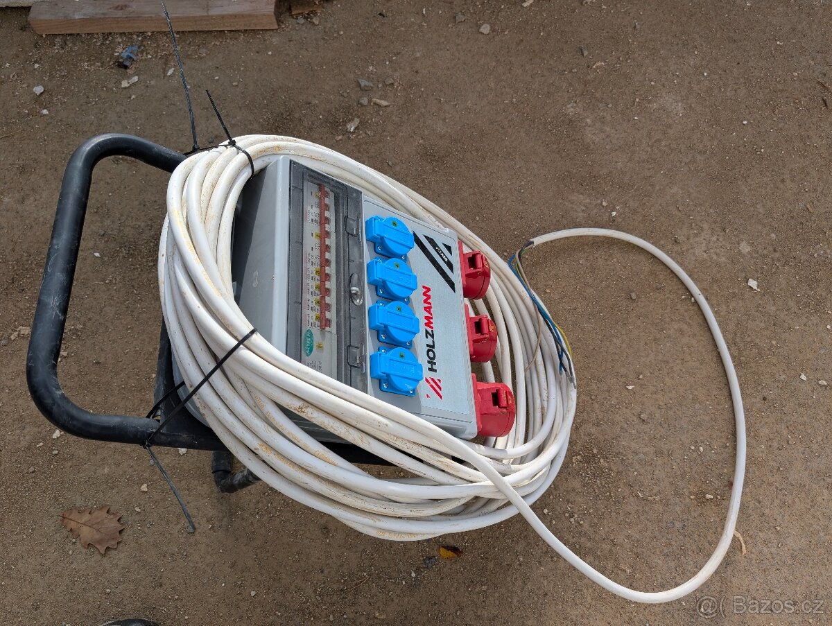 Mobilní rozvodná skříň SSV32A Holzmann - 5