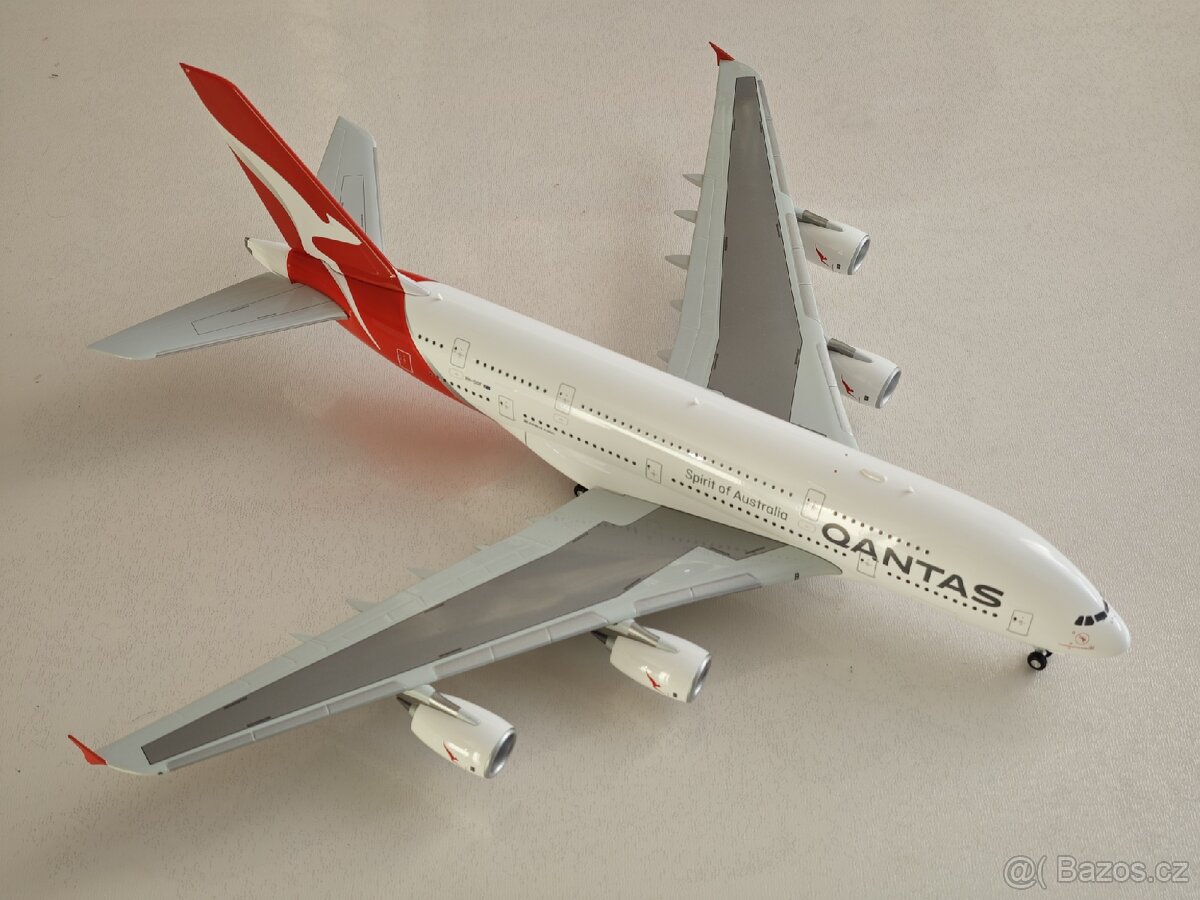 Airbus 380 Qantas, Aibus 330 Hawaiian, Herpa 1:200 - 5