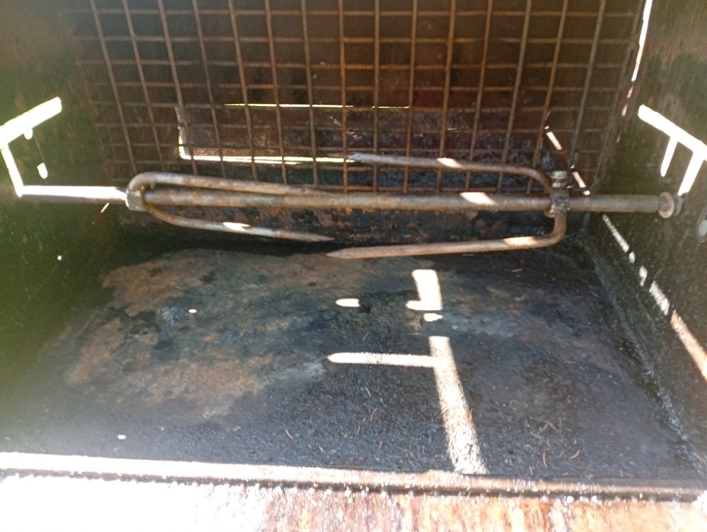 Gril na kýtu, sele, kuřata. - 5