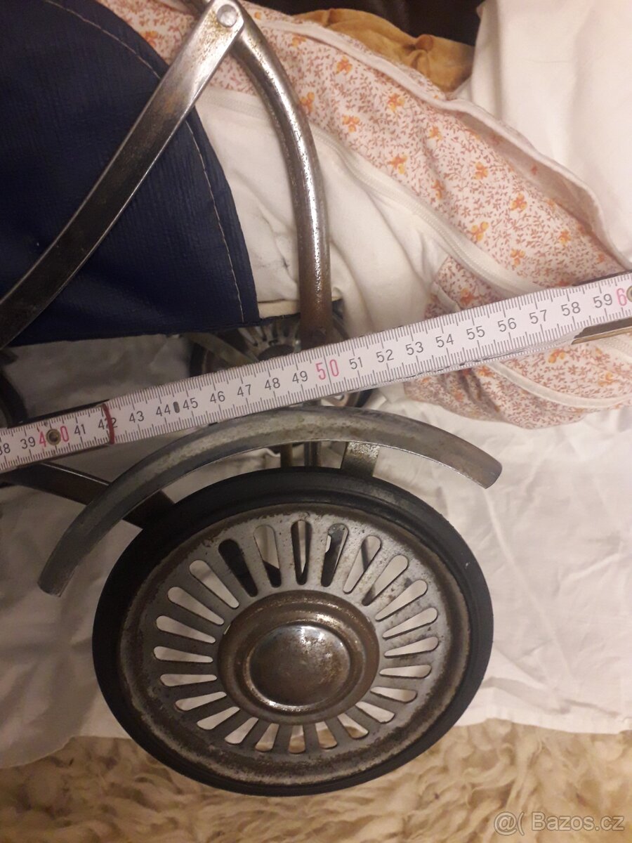 Kočárek pro panenky - 5