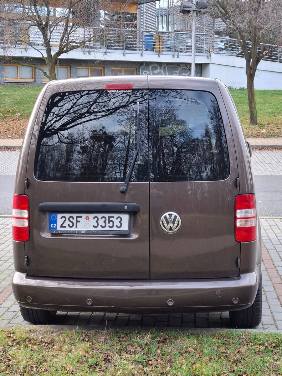 VW Caddy Maxi - 5