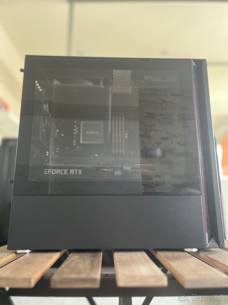 Minimalistický krásný výkonný pc ryzen Rtx 3080 - 5