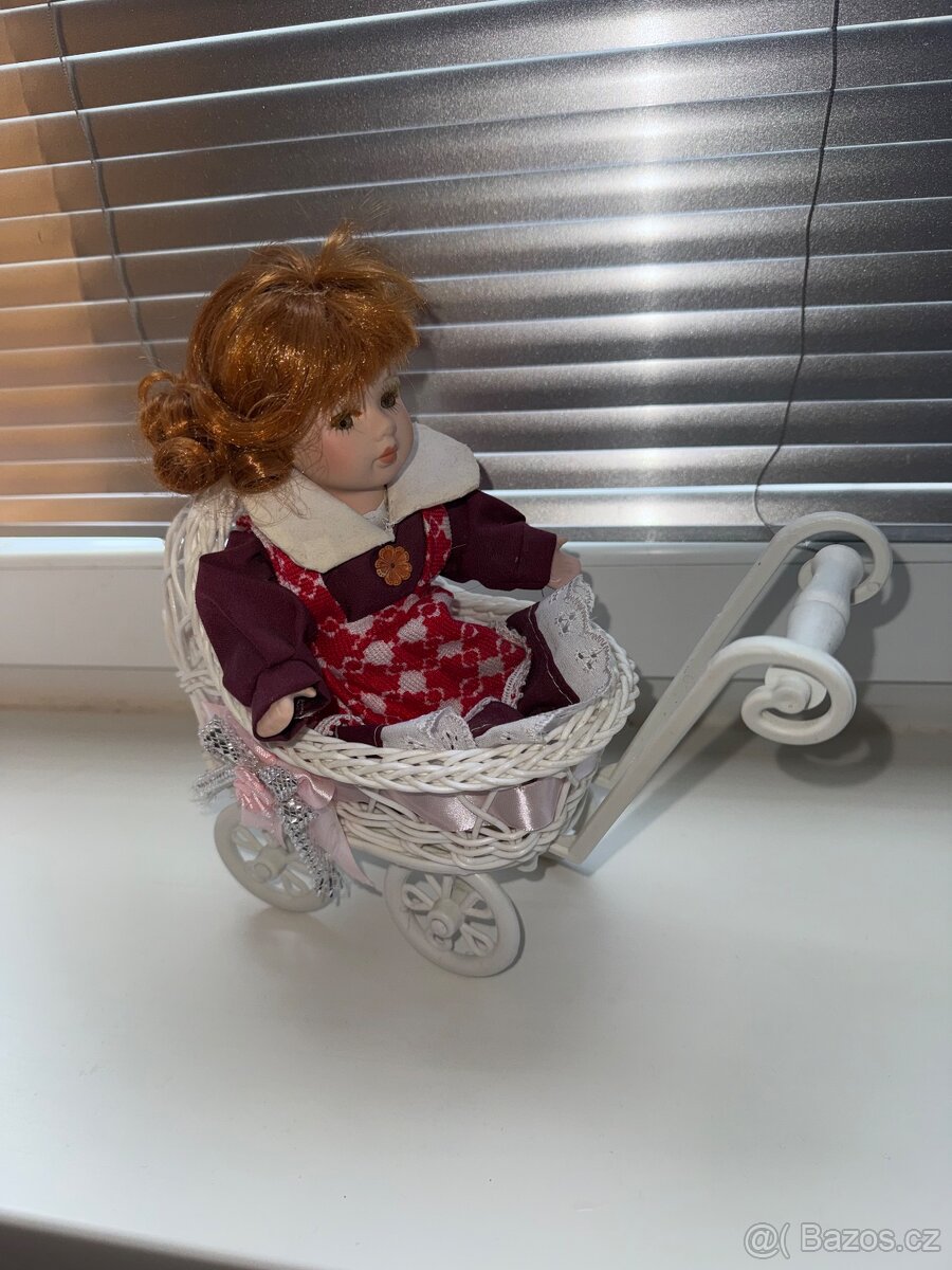 Kočárek s panenkou - 5