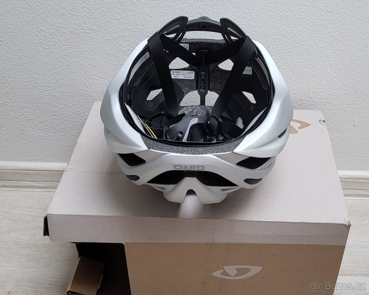 Nová helma Giro Syntax Mips, vel. L, 59-63 - 5