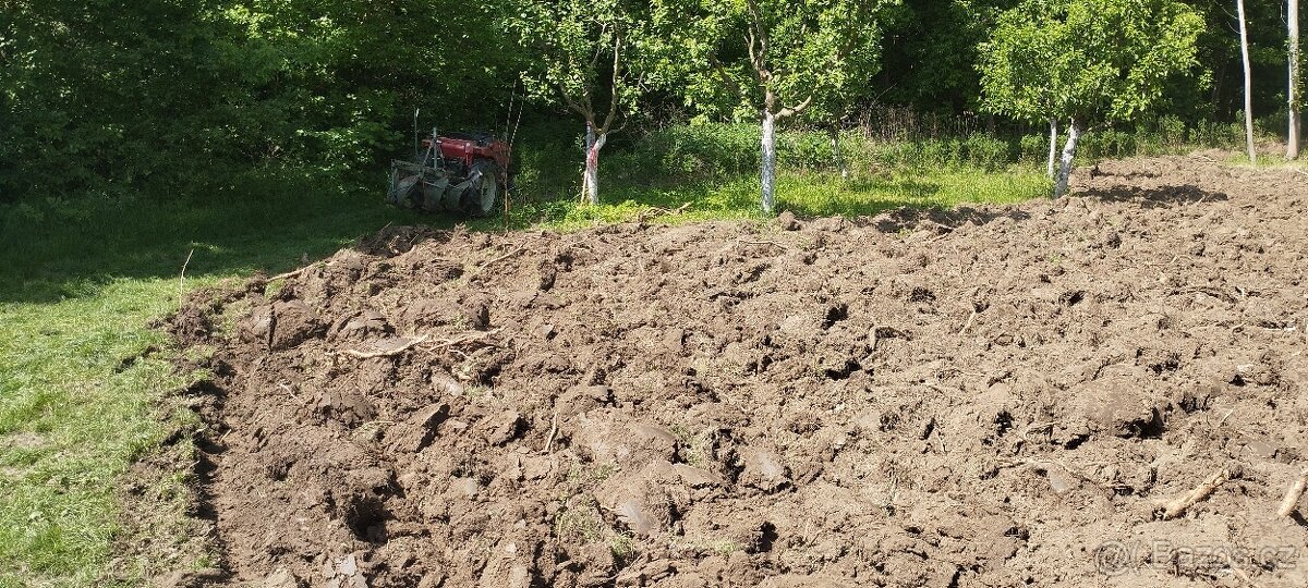 Práce s malotraktorem mulčování - 5