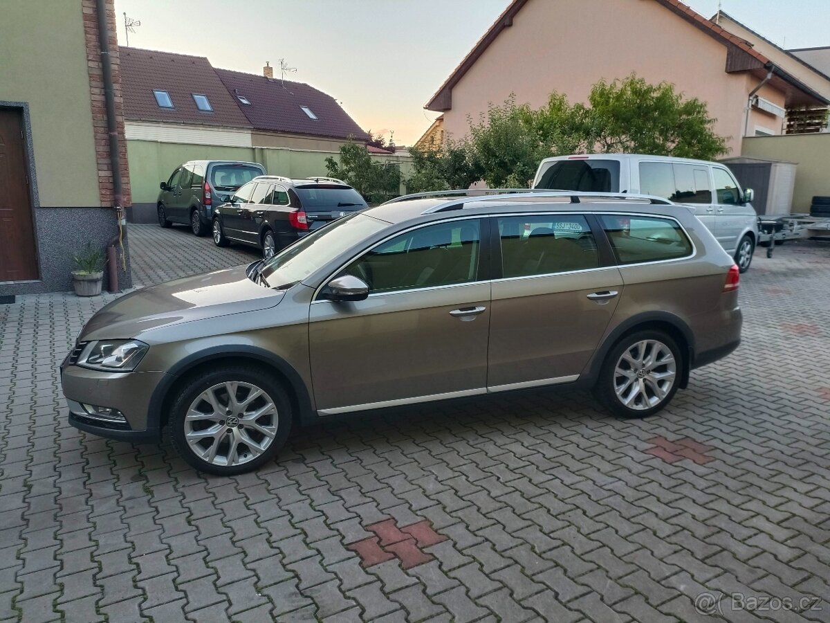 VW Passat B7 Alltrack 2.0 Tdi DSG 125 kW combi