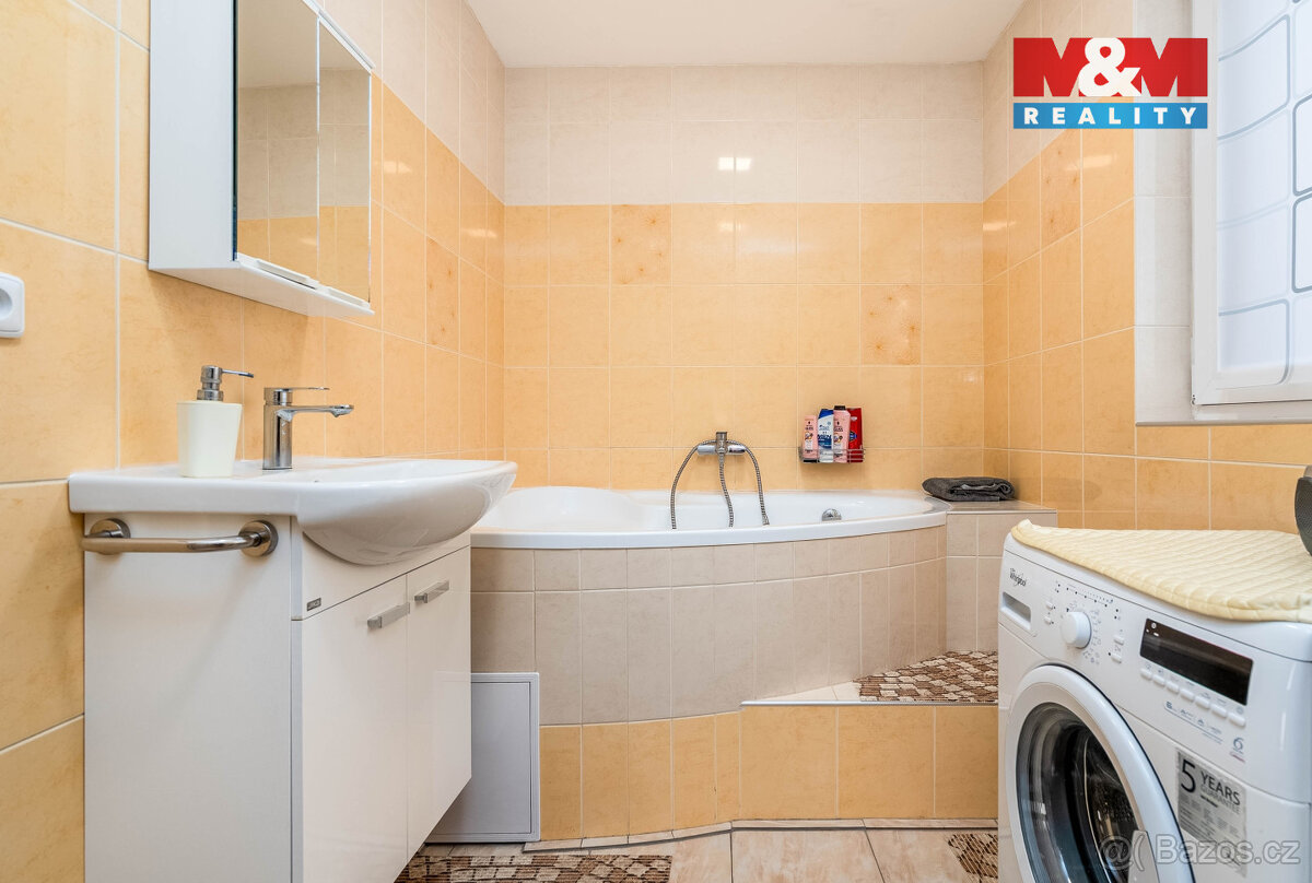 Prodej rodinného domu 5+1, 1205 m², Černá u Bohdanče - 5