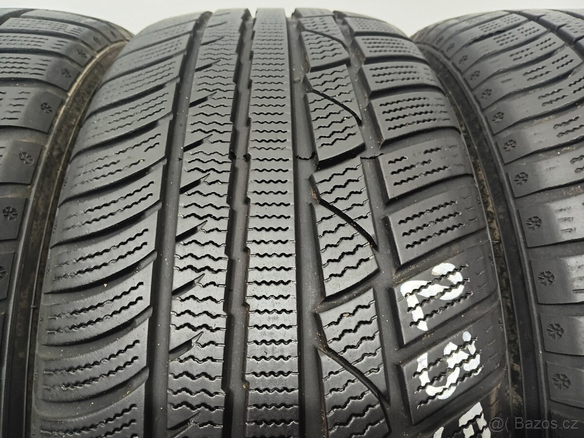 Zimní pneu 235/55/17 Star Performer - 5