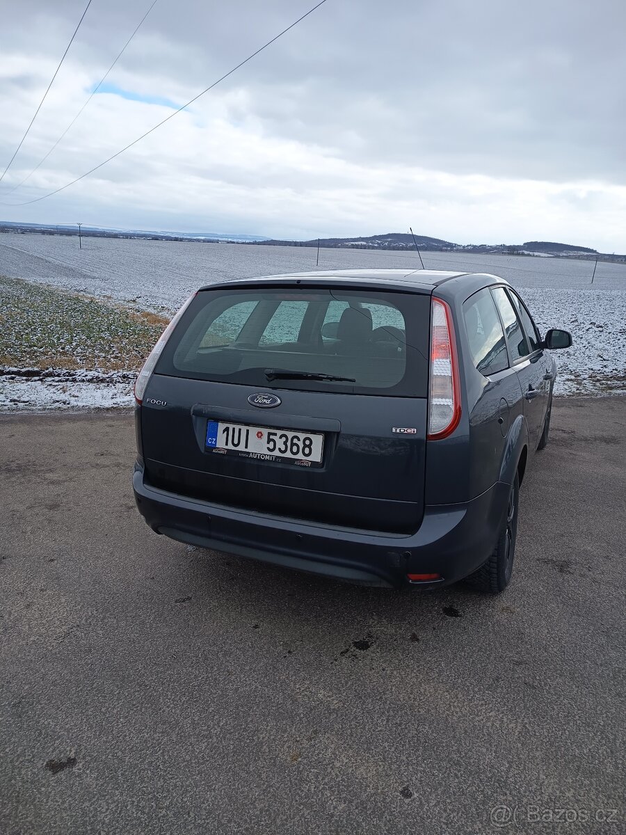 Ford Focus II - 5
