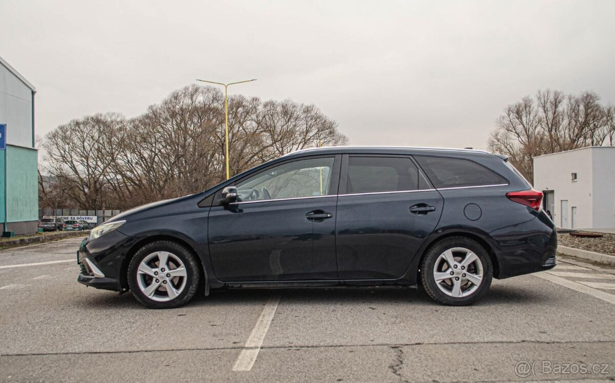 Toyota Auris 1.6i Automat LPG - 5