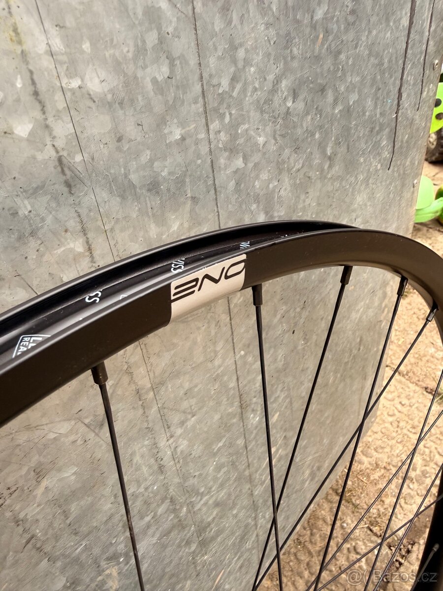 Zapletená kola ONE 27,5” nové - 5