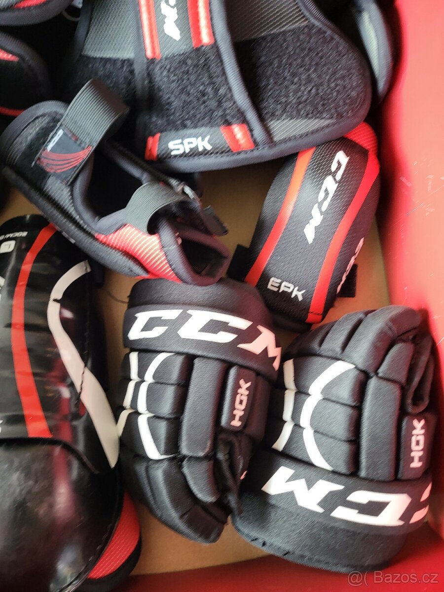 Startovací hokejová výzbroj CCM - 5