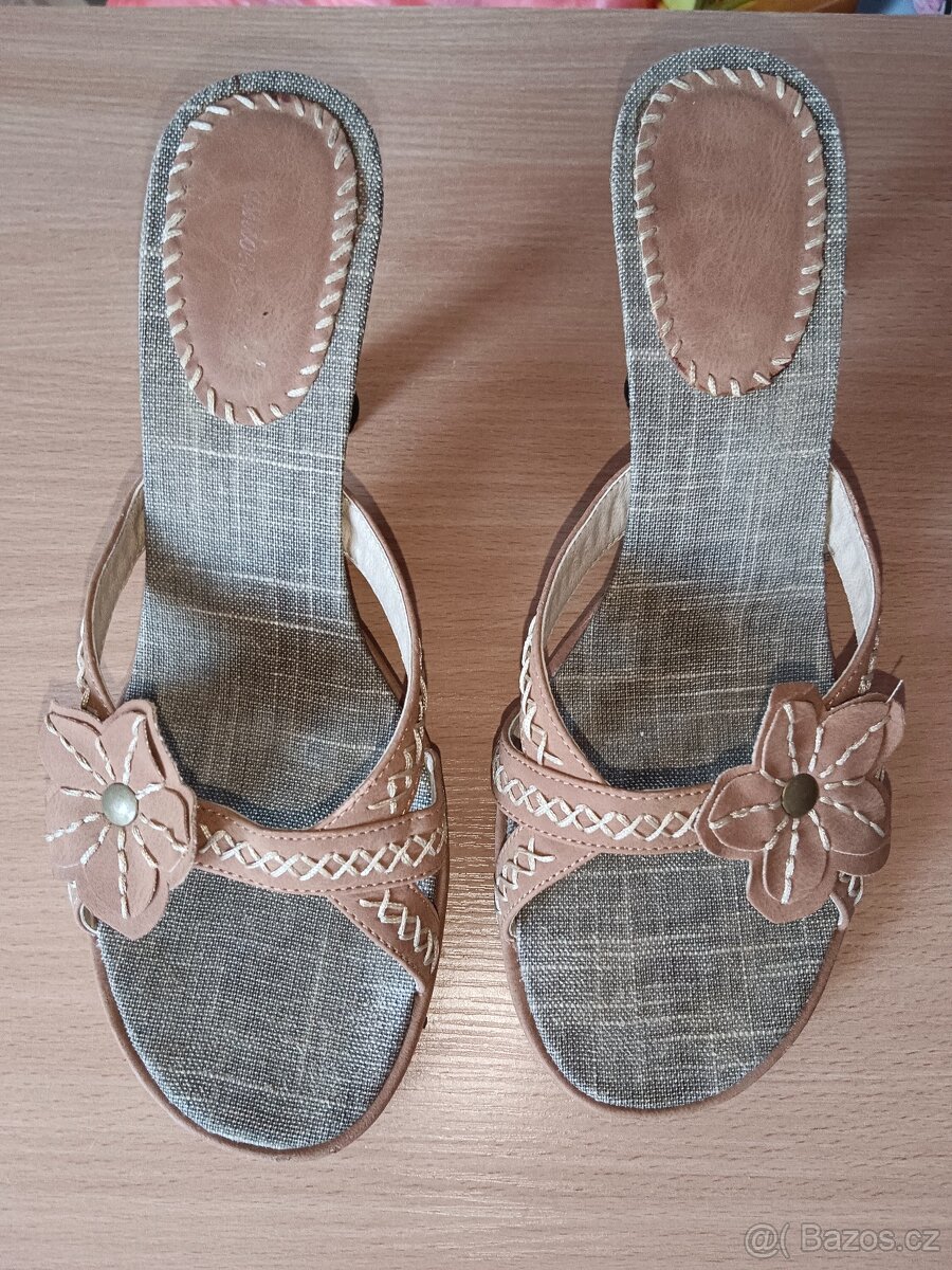 Dámské nazouváky - 5