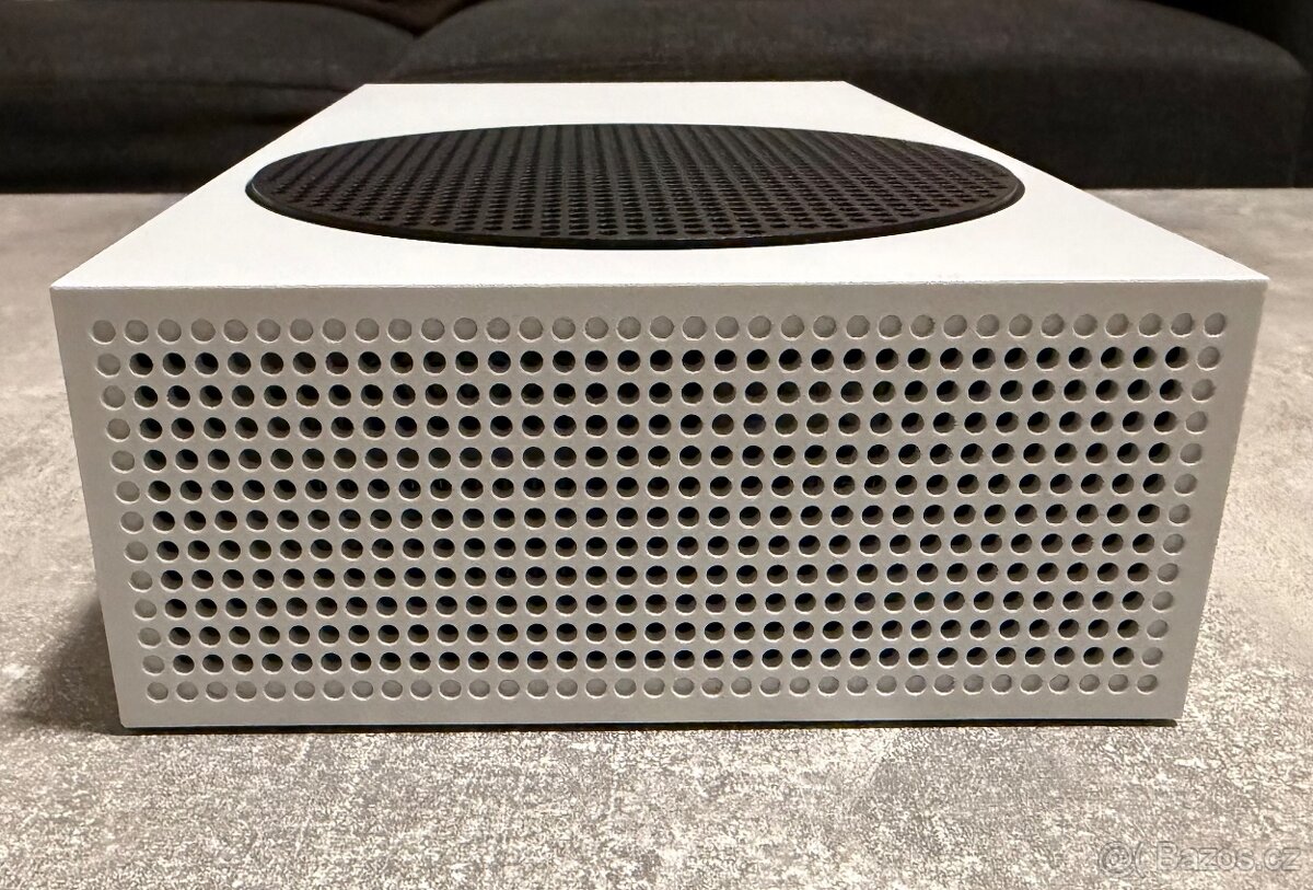 Xbox Series 500gb, 1x ovladač, kabeláž, super stav - 5