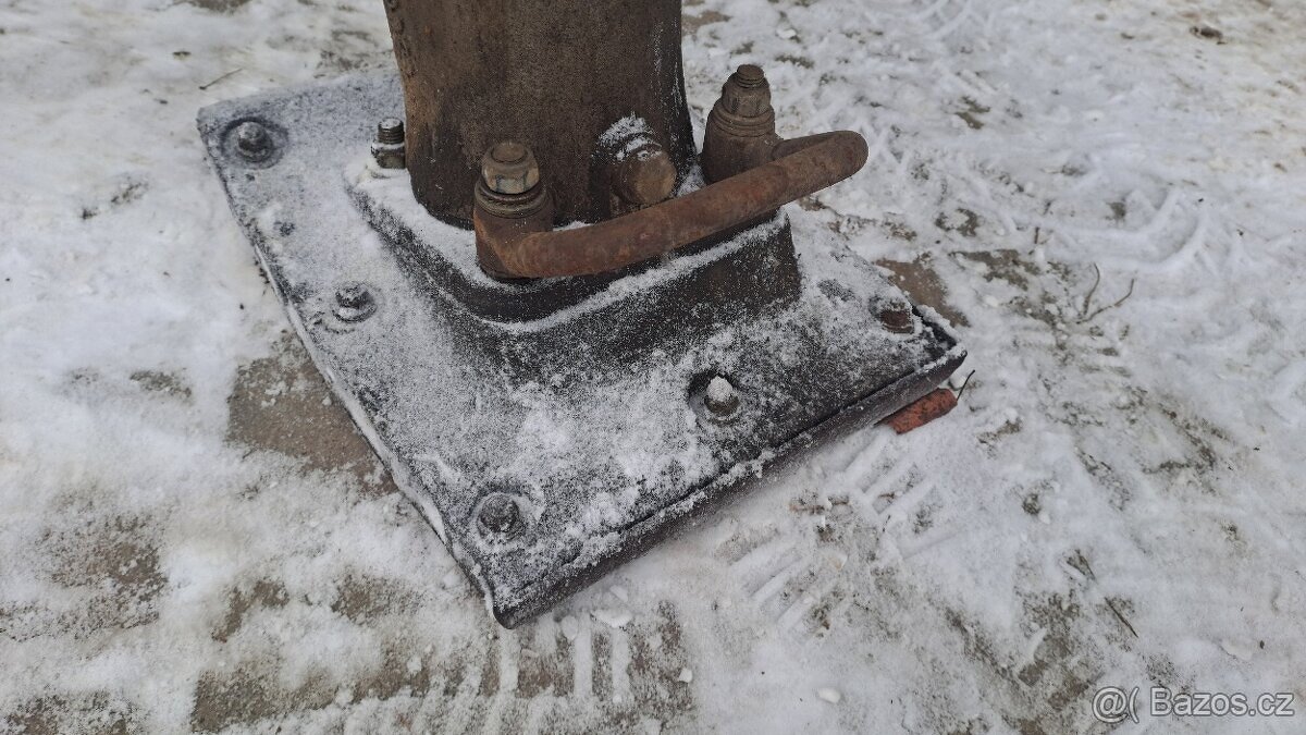 VIBRAČNÍ PĚCH WEBER SRV 650 - 5