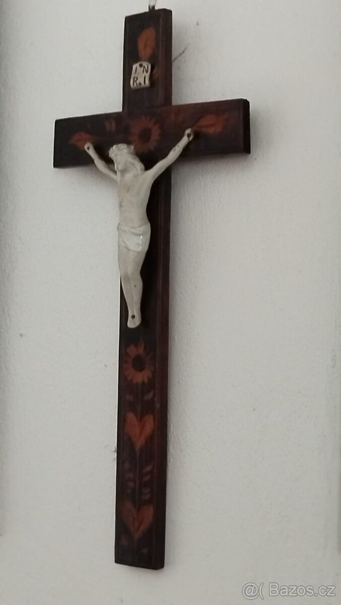 Kříž a dva obrázky - 5