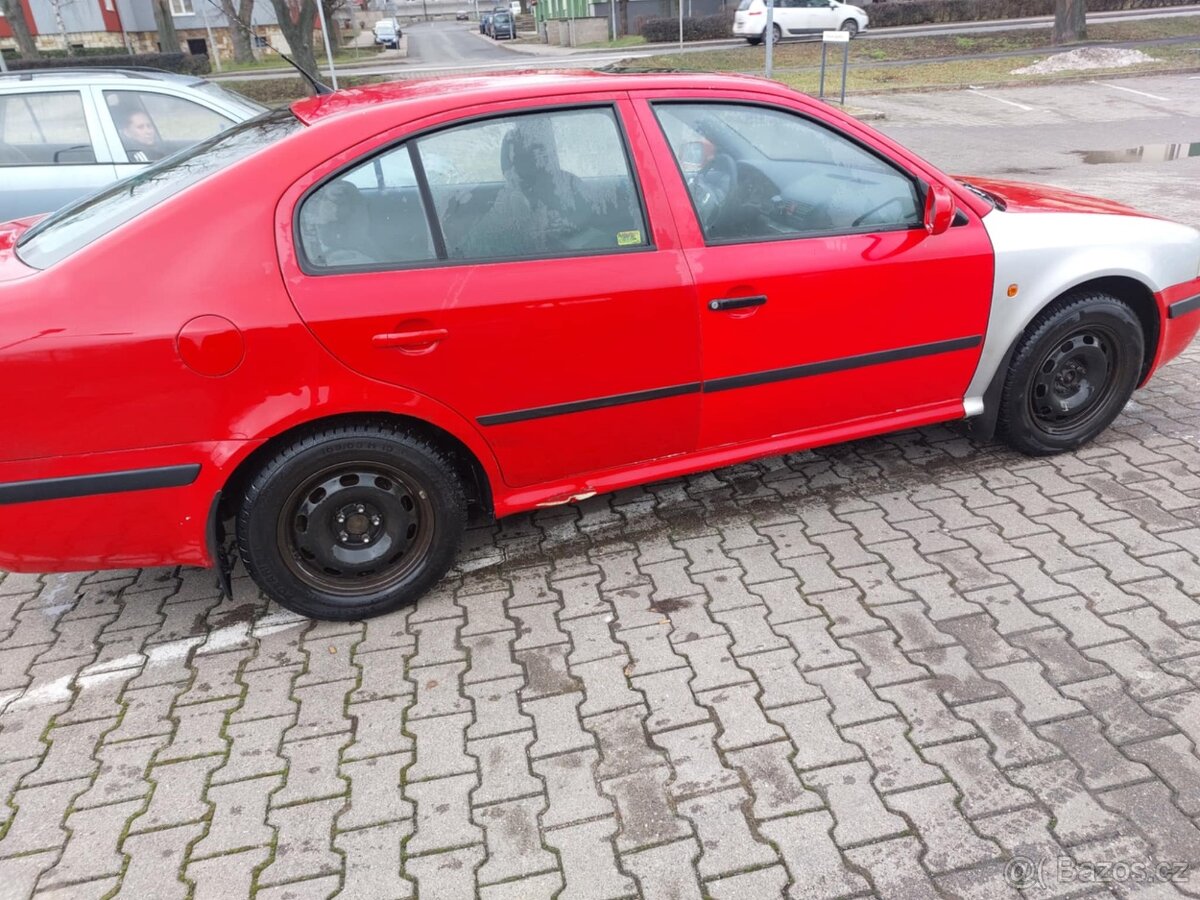Škoda octavia Facelift 1.6 benzin - 5