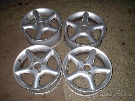 4x použitý alu disk Borbet - 5