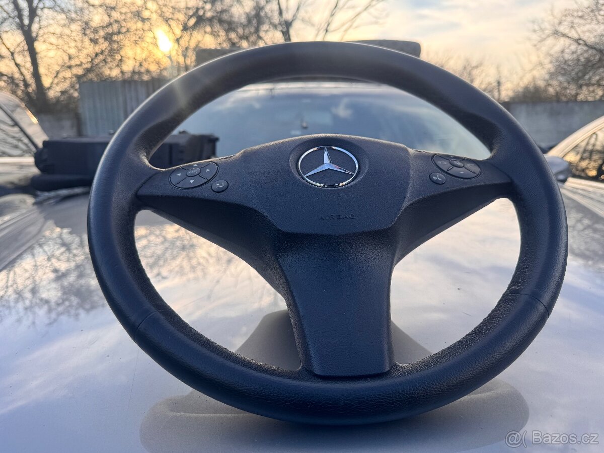 Mercedes w204 volant - 5