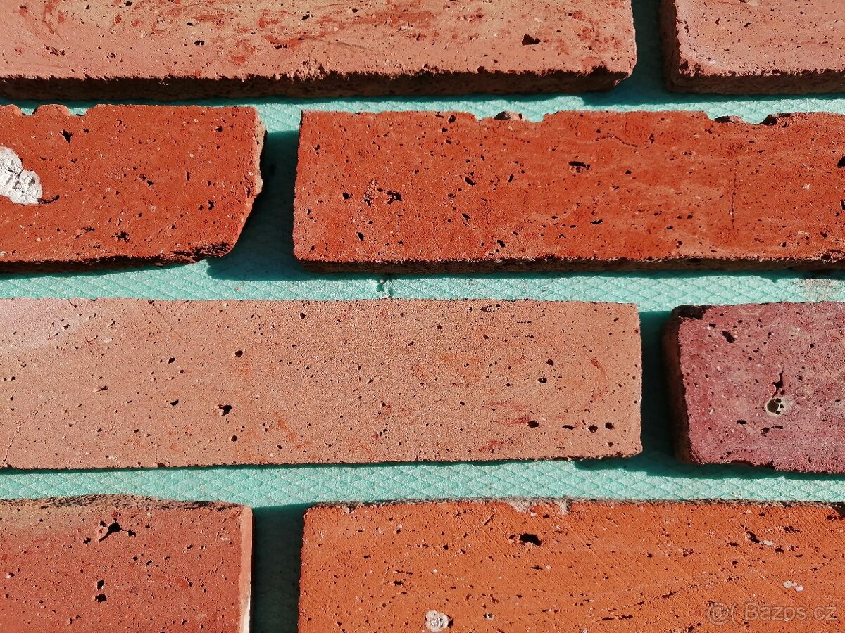 Rubové cihlové obkladové pásky typ D1 - 5