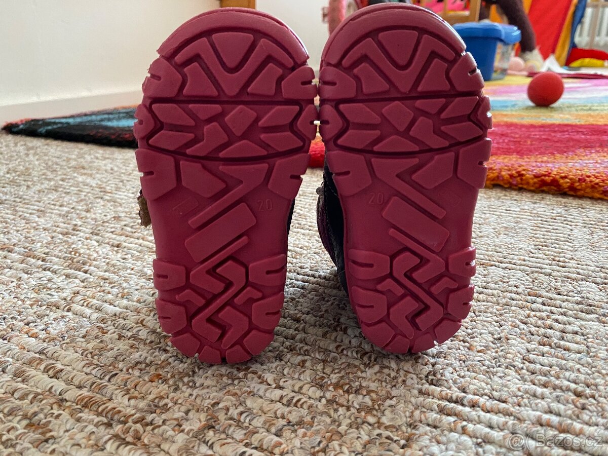 Nove KTR boty vel.20 - 5