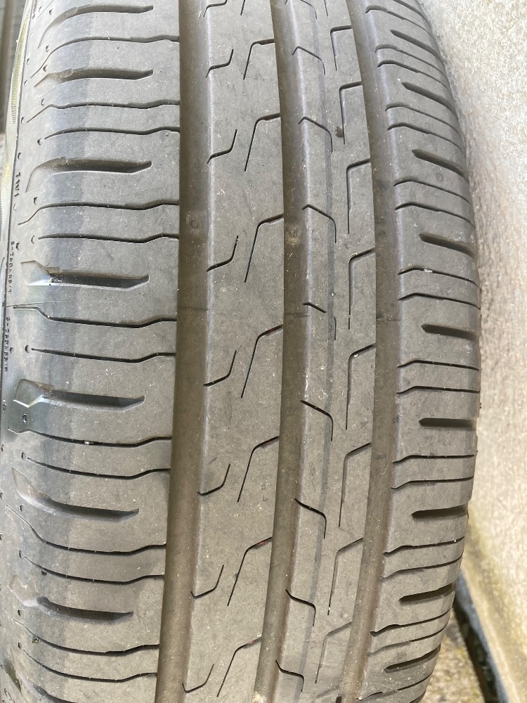 Sada disků a pneu Continental 185/65/15 Fabia 4 - 5