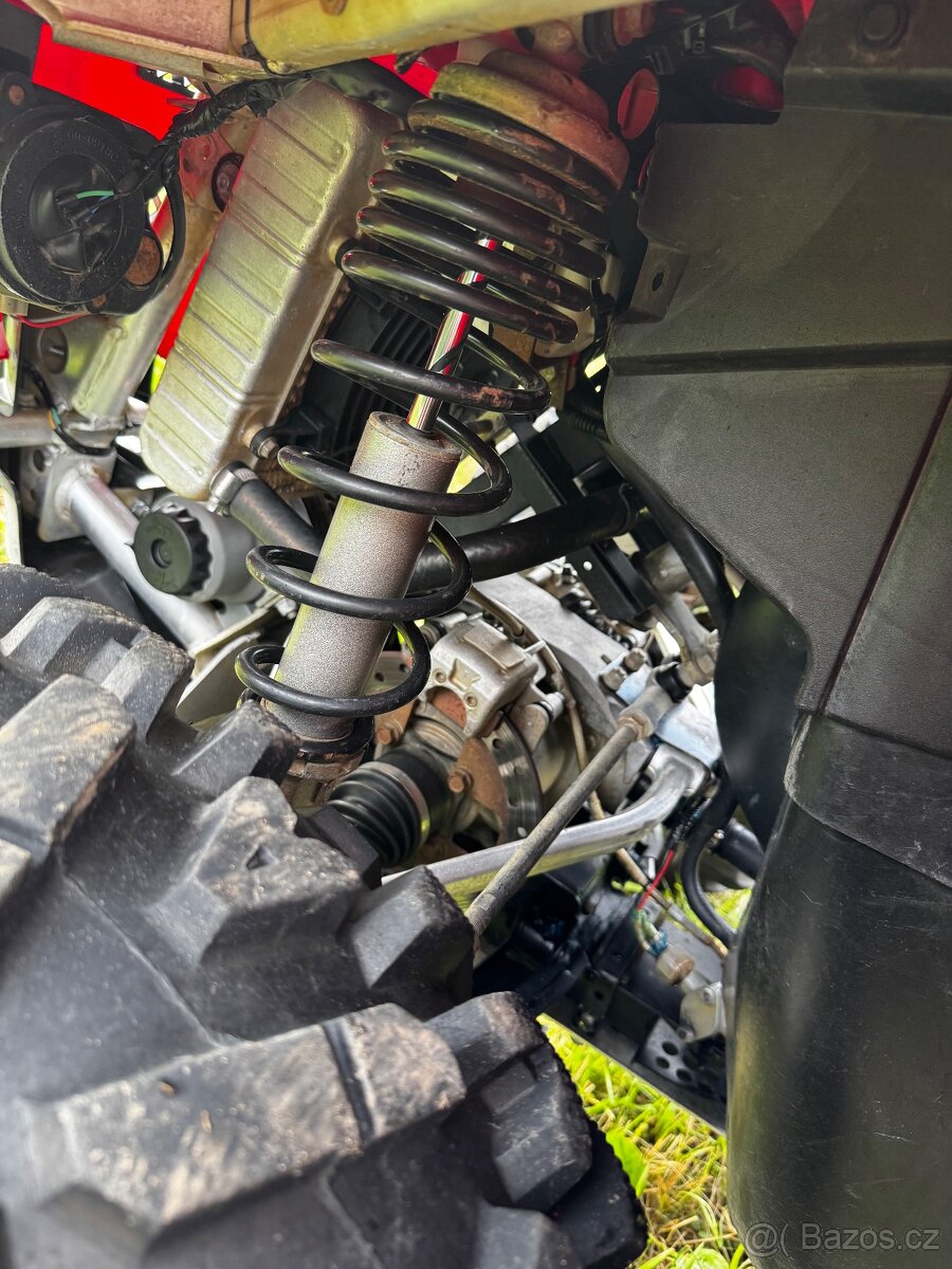 Can-am outlander 800 max nová tk
