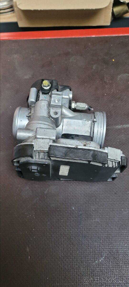 Řídící jednotka Piaggio X10 350 / beverly 300 - 5