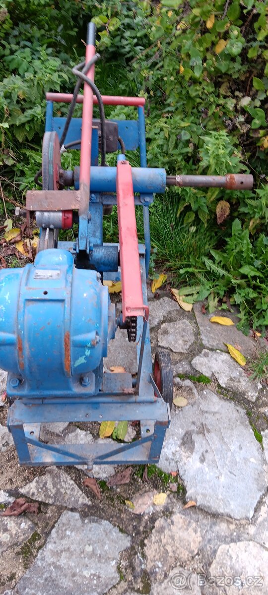 Nnatáčečka, provorávačka, ruchad - 5