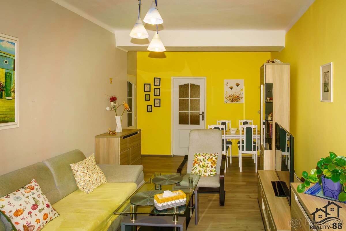 Prodej bytu 3+1 71 m², Karviná - Ráj, ev.č. 00051 - 5