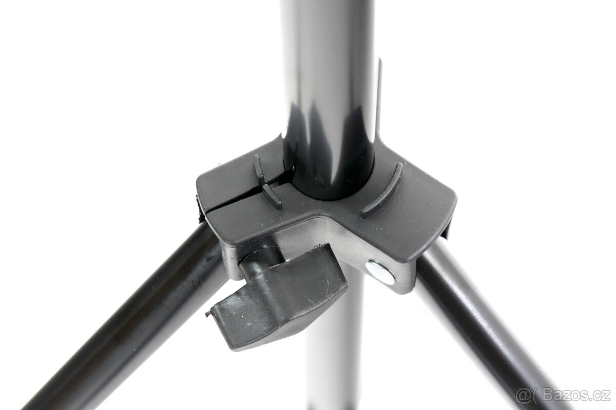 Bi-Color Studiové světlo 100W se stativem a 2 softboxy - 5