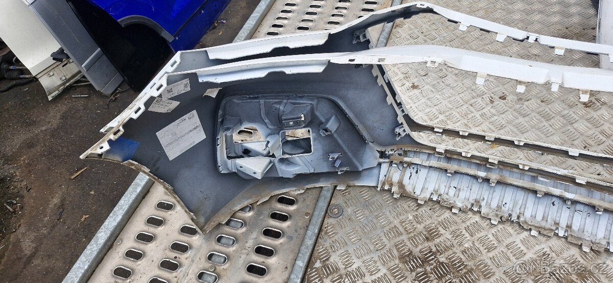 Predni naraznik audi a1 sline 82A807437F - 5