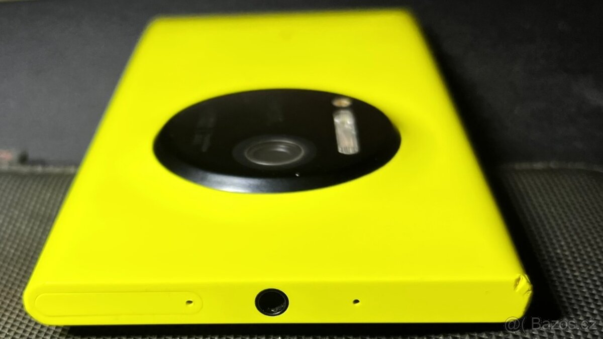 📱 Nokia Lumia 1020 – žlutá - 5