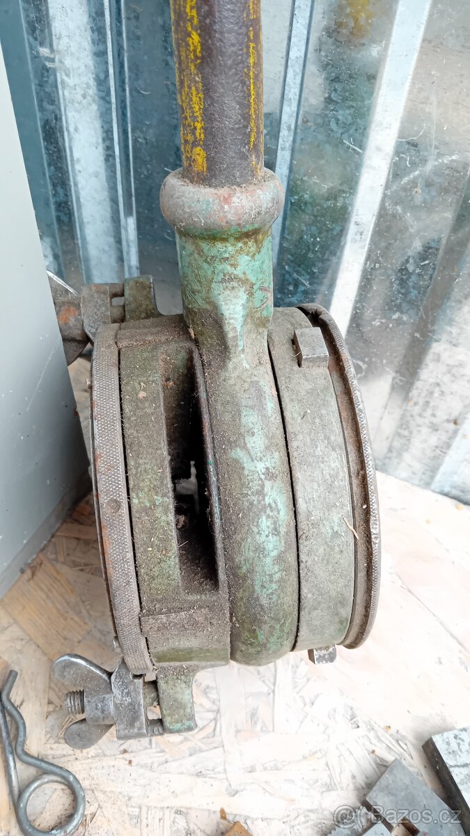 Závitořez - velká ruční závitnice - 5