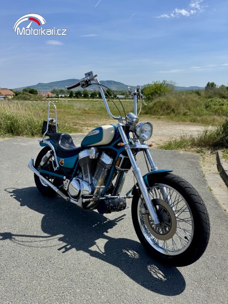 Suzuki VS 1400 Intruder - 5