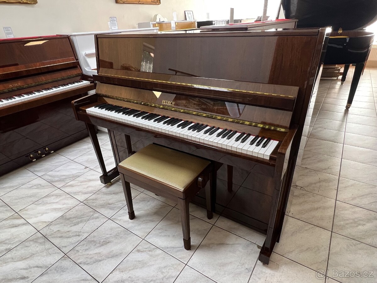 Petrof 118 P1 se zárukou 5 let, doprava zdarma. PRODÁNO - 5