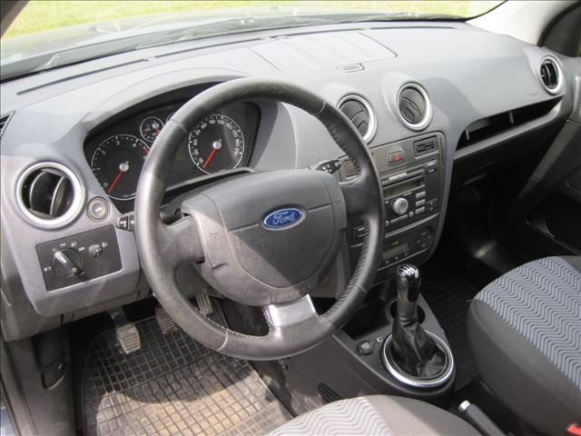 Ford Fusion 1,6 TDCi - Spolehlivý motor - servisované - 5